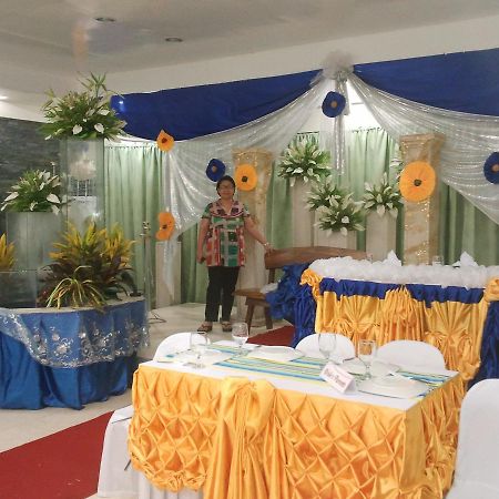Gazebo Pools And Restaurant Hotel Cabadbaran Exterior photo